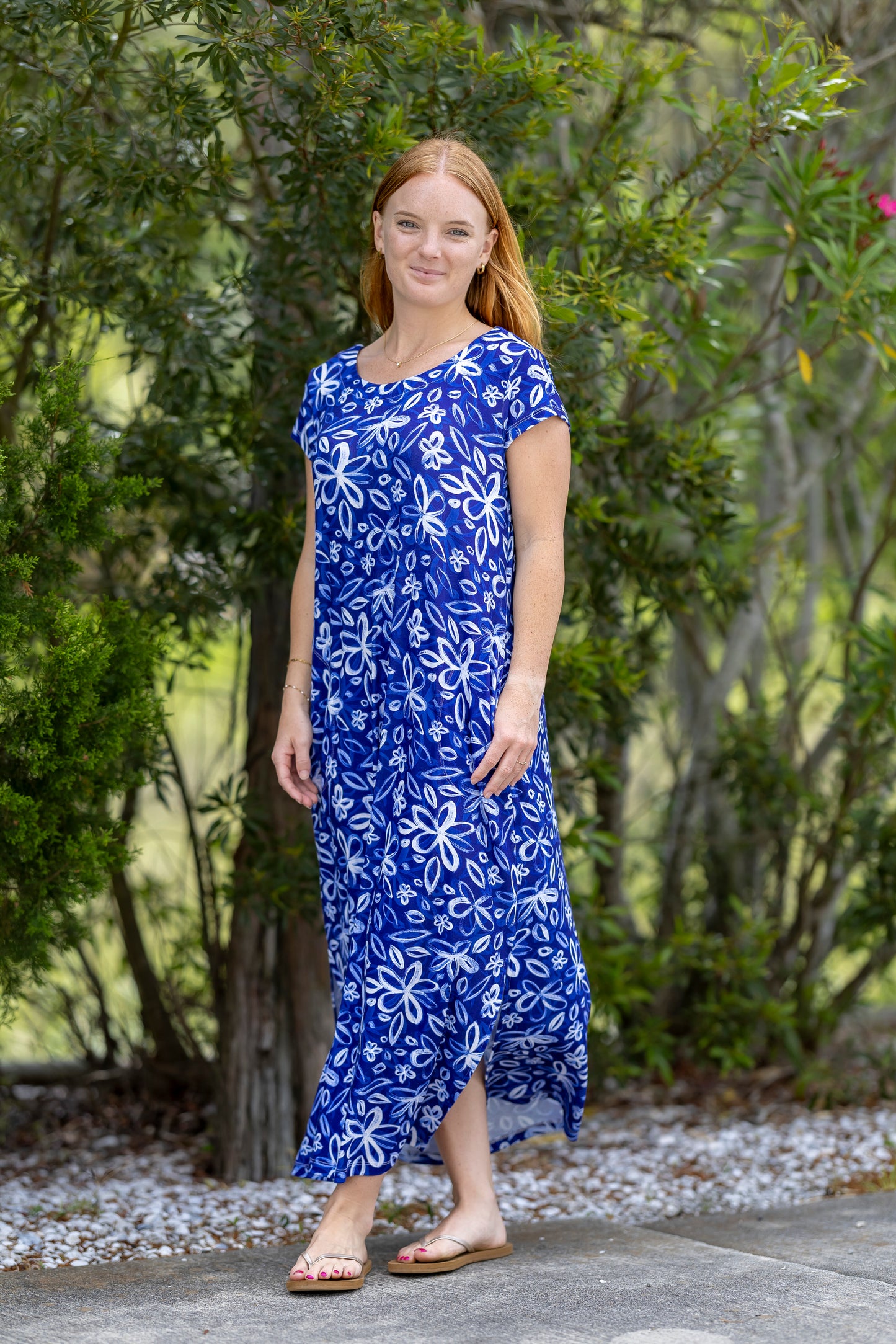 Ava Maxi Dress In Navy Flowers